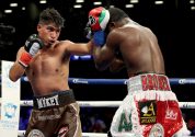 Adrien Broner v Mikey Garcia