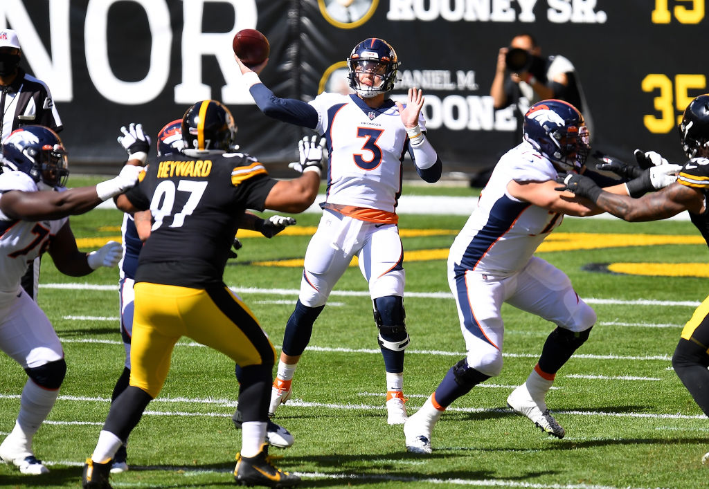 Denver Broncos v Pittsburgh Steelers