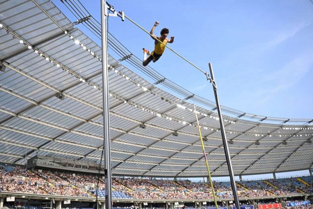 aop_duplantisarmand20260425